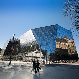 Universit�tsbibliothek Freiburg_quer